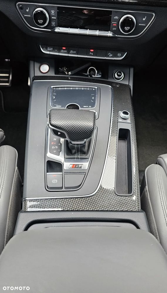 Audi SQ5 - 14
