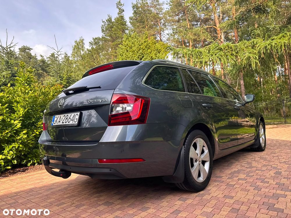 Skoda Octavia 1.5 TSI ACT Style DSG - 9