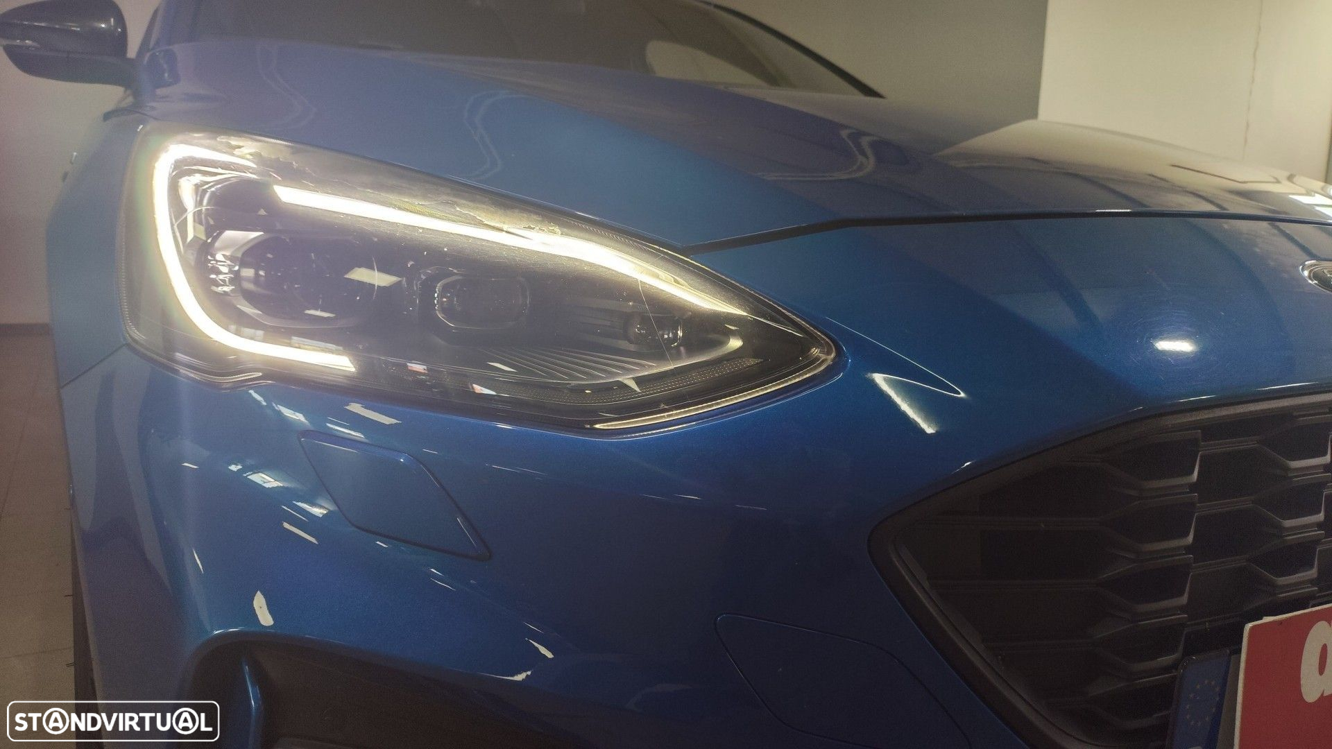 Ford Focus 1.0 EcoBoost MHEV ST-Line X - 10