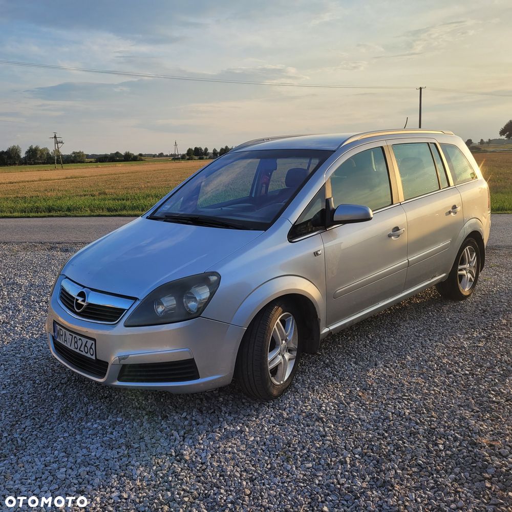 Opel Zafira - 1