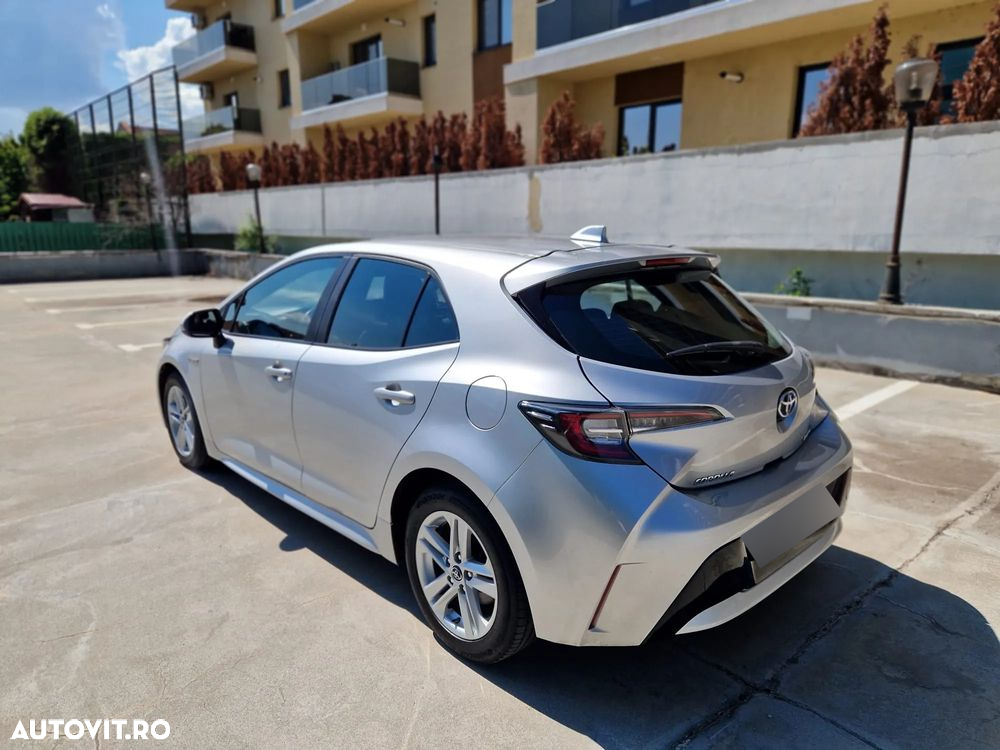 Toyota Corolla 1.8 HSD Business - 4