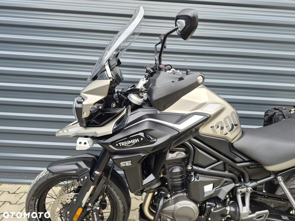 Triumph Tiger - 16