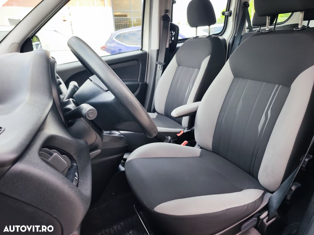 Fiat Doblo Combi 1.6 Mjet 105 CP Maxi Confort - 14
