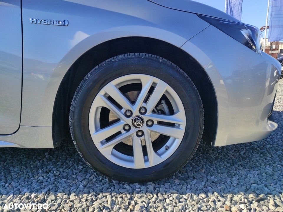 Toyota Corolla - 19