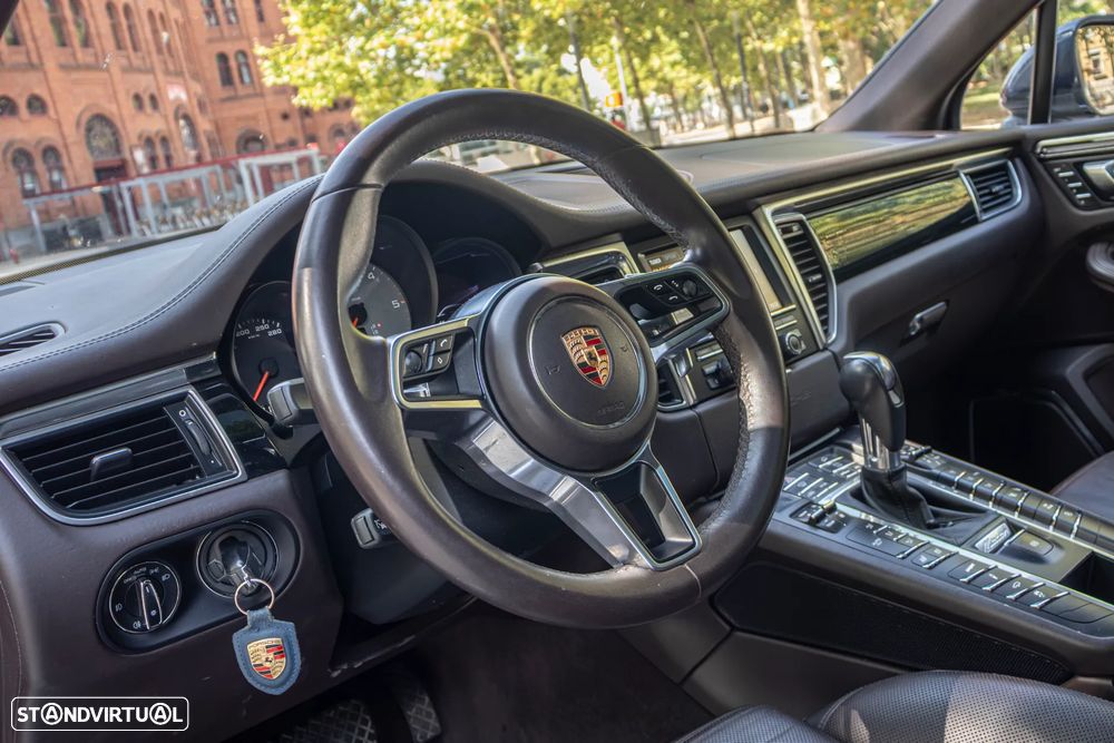 Porsche Macan S - 8