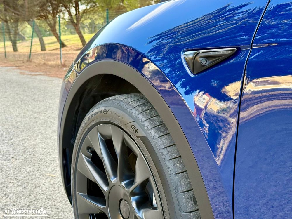 Tesla Model Y Long Range Tração Integral - 22