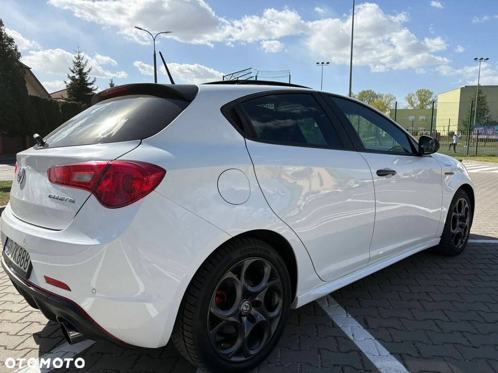 Alfa Romeo Giulietta 1750 TBi Veloce TCT - 13
