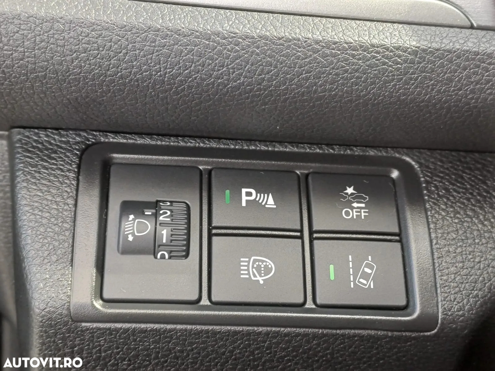 Honda Civic Sedan 1.5 VTEC Turbo Elegance Navi - 11