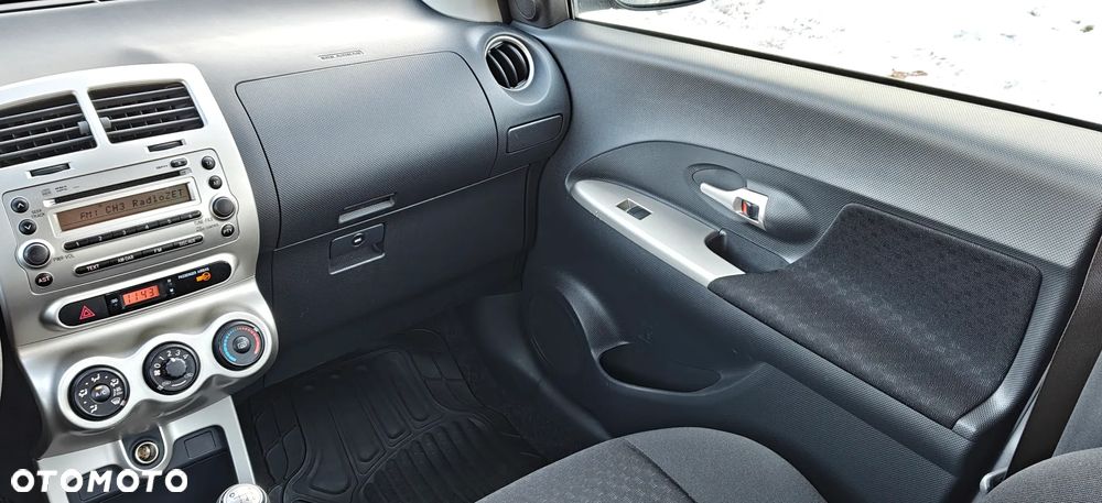 Toyota Urban Cruiser 1.4 D-4D 4x2 Town - 29