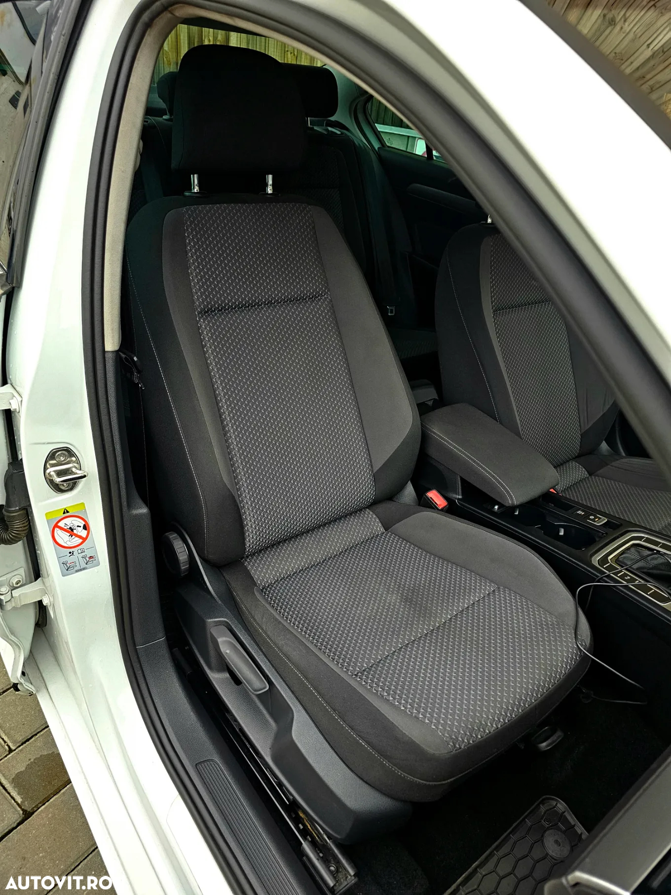 Volkswagen Passat Variant 1.5 TSI ACT OPF DSG Comfortline - 16
