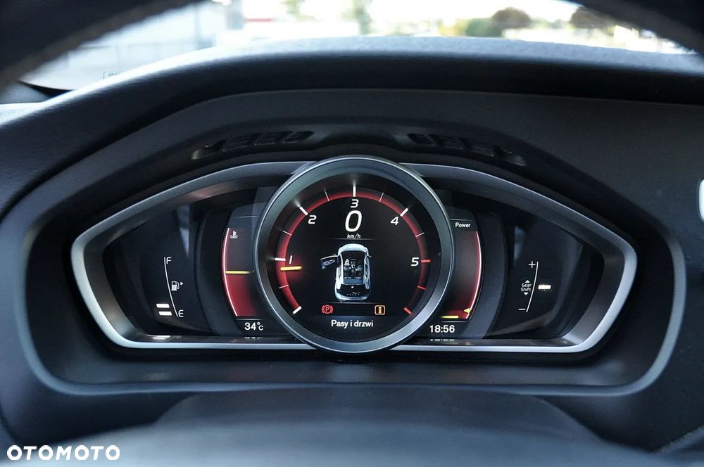 Volvo V40 D4 RDesign - 18