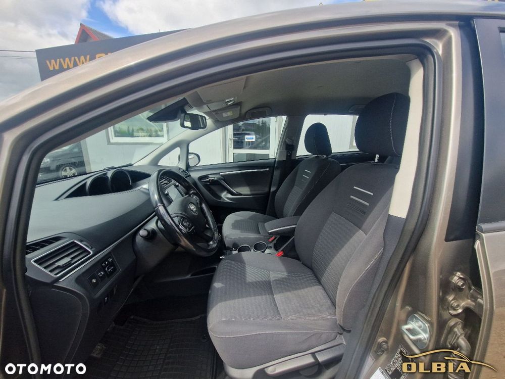 Toyota Verso 1.6 D-4D Prestige - 14