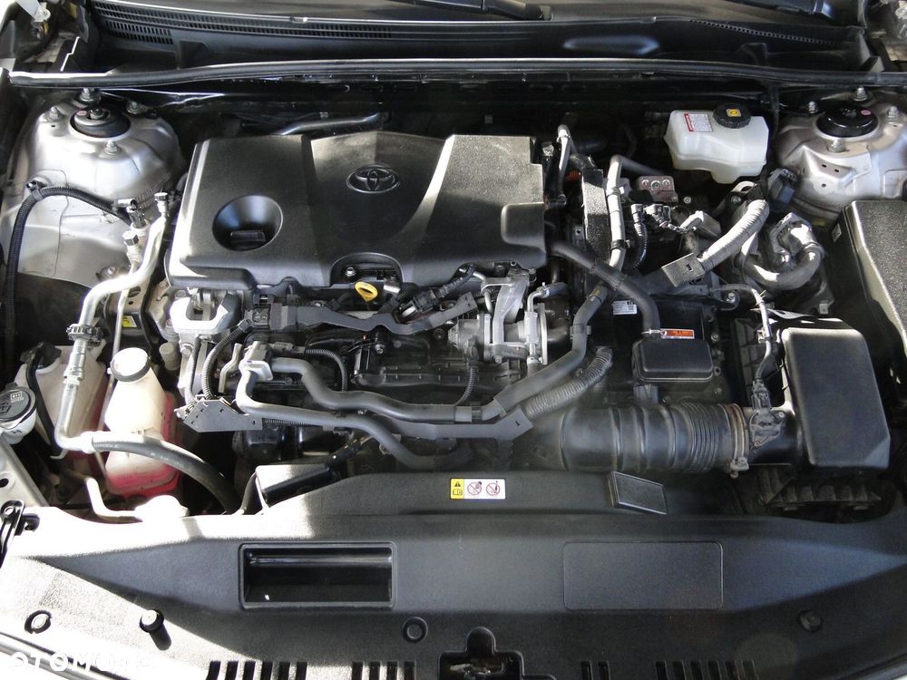 Toyota Camry - 34