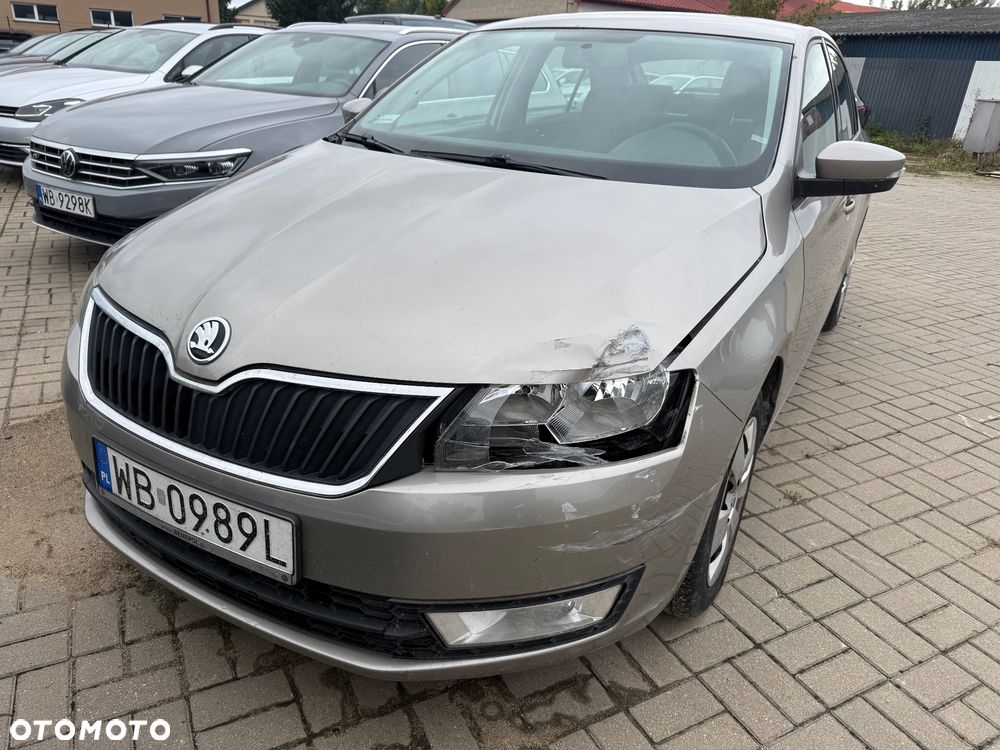 Skoda RAPID - 6