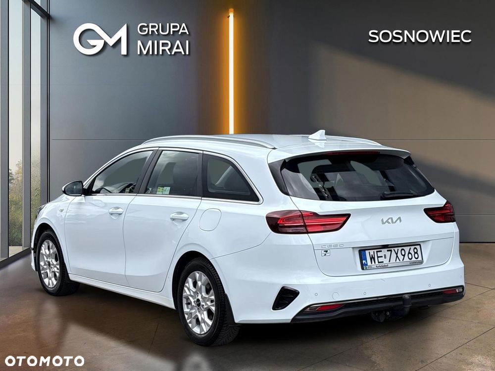Kia Ceed 1.5 T-GDI M - 3