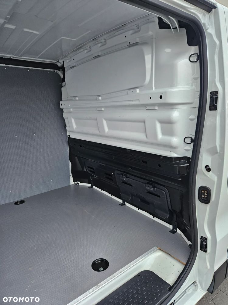 Renault Trafic - 39