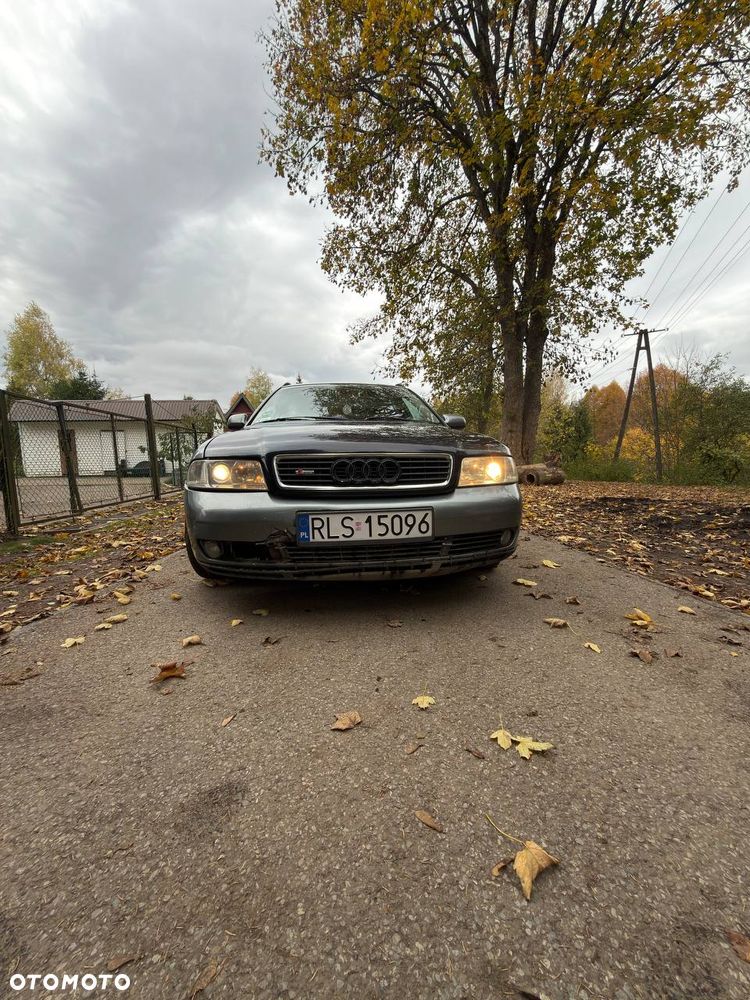 Audi A4 Avant - 16