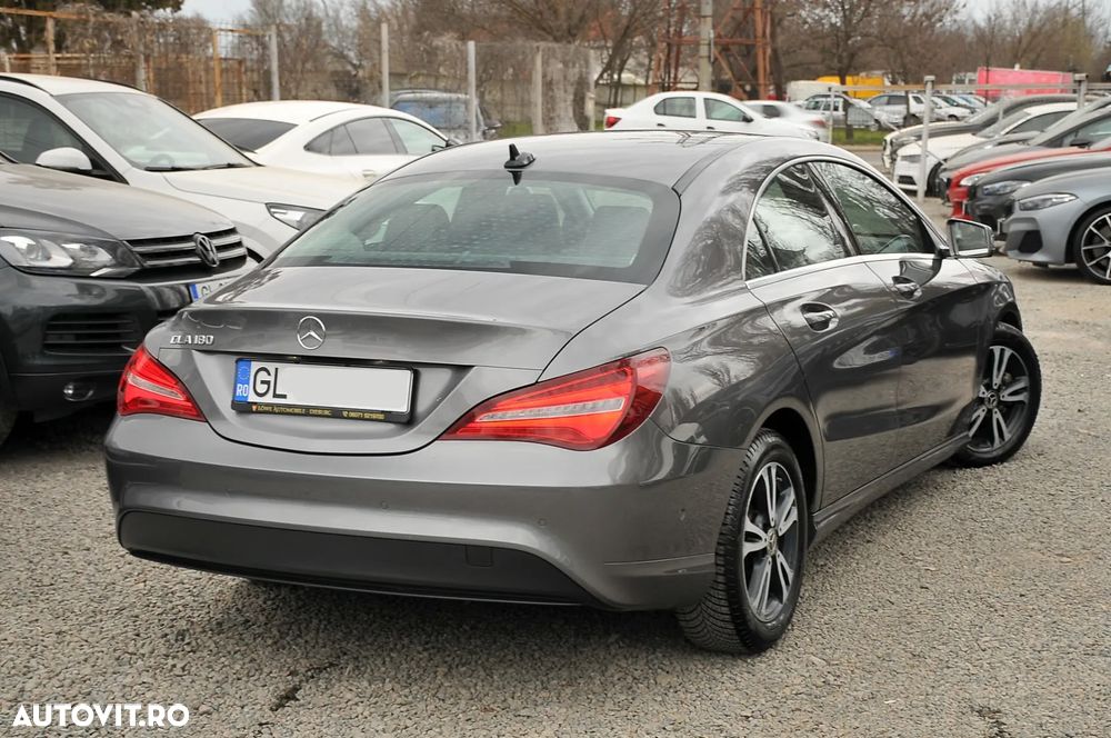 Mercedes-Benz CLA 180 7G-DCT - 4