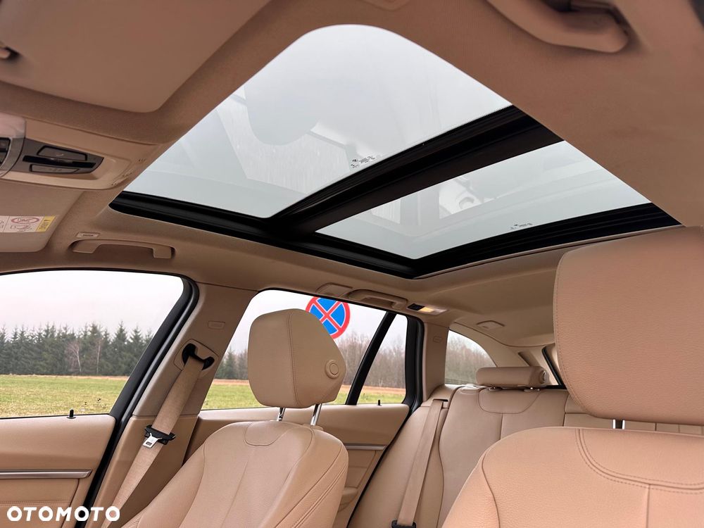 BMW Seria 3 318d Sport Line - 17