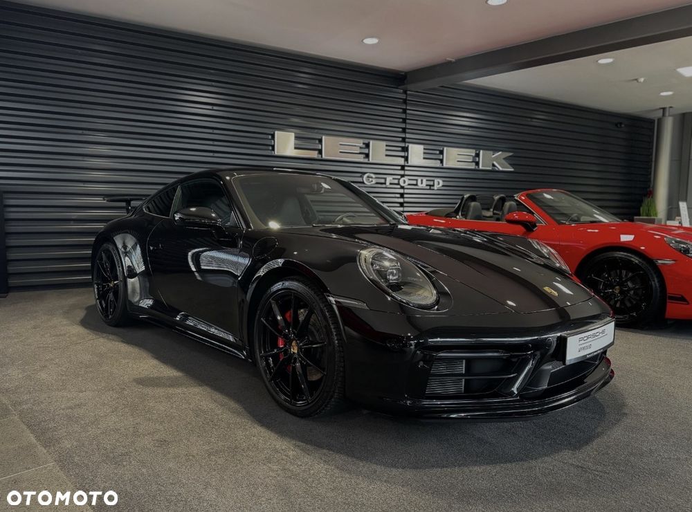 Porsche 911 Carrera S - 1