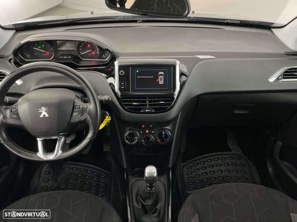 Peugeot 2008 1.2 PureTech Signature - 10