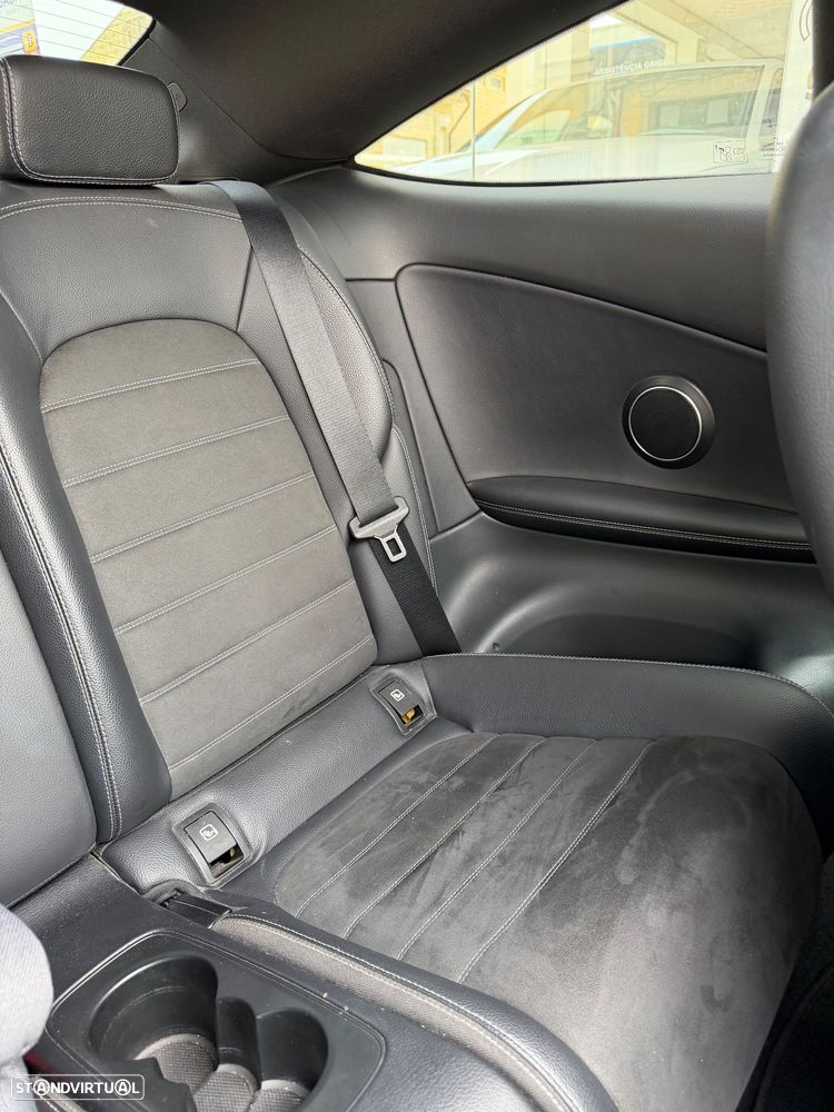 Mercedes-Benz C 250 d 9G-TRONIC AMG Line - 12