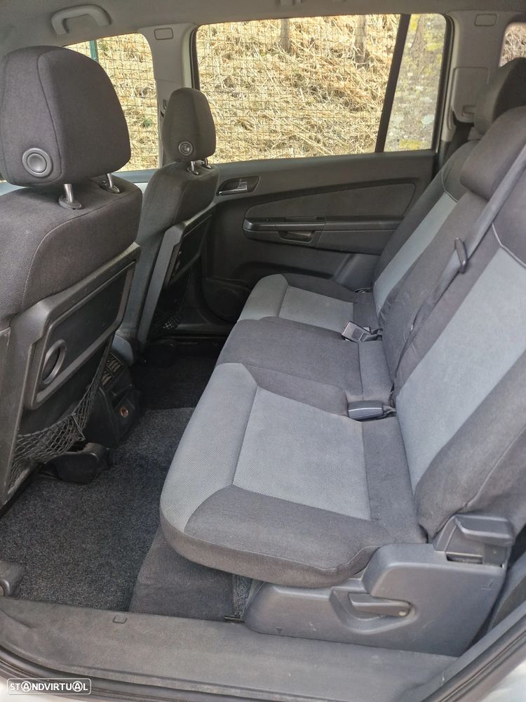 Opel Zafira 1.9 CDTI Enjoy - 8