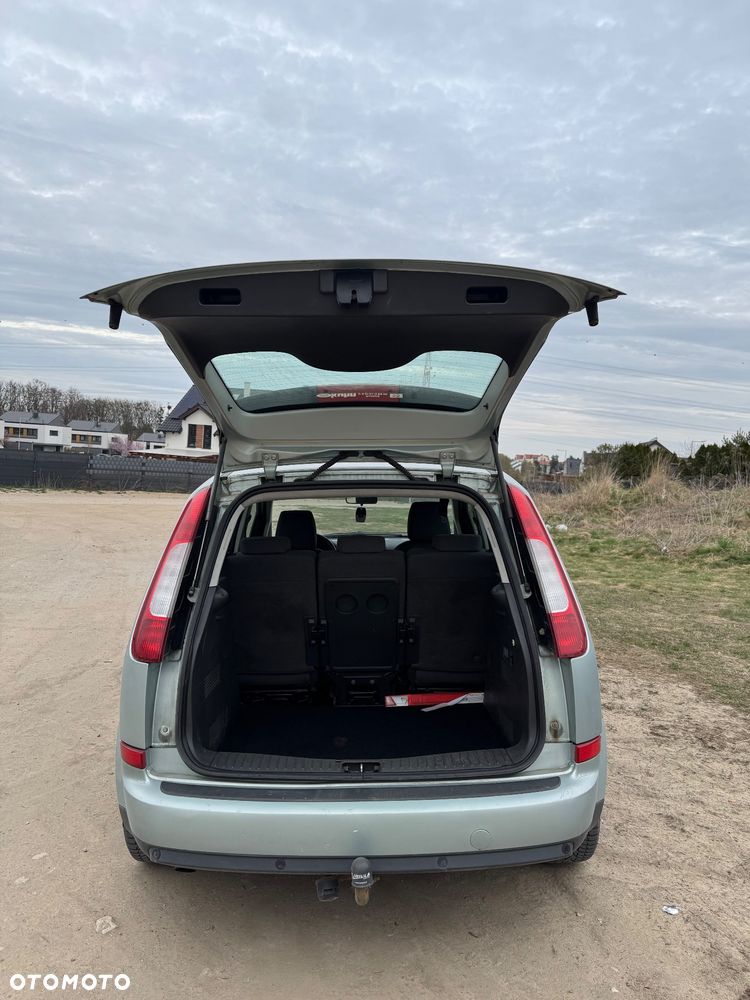 Ford Focus 2.0 TDCi Ghia - 9