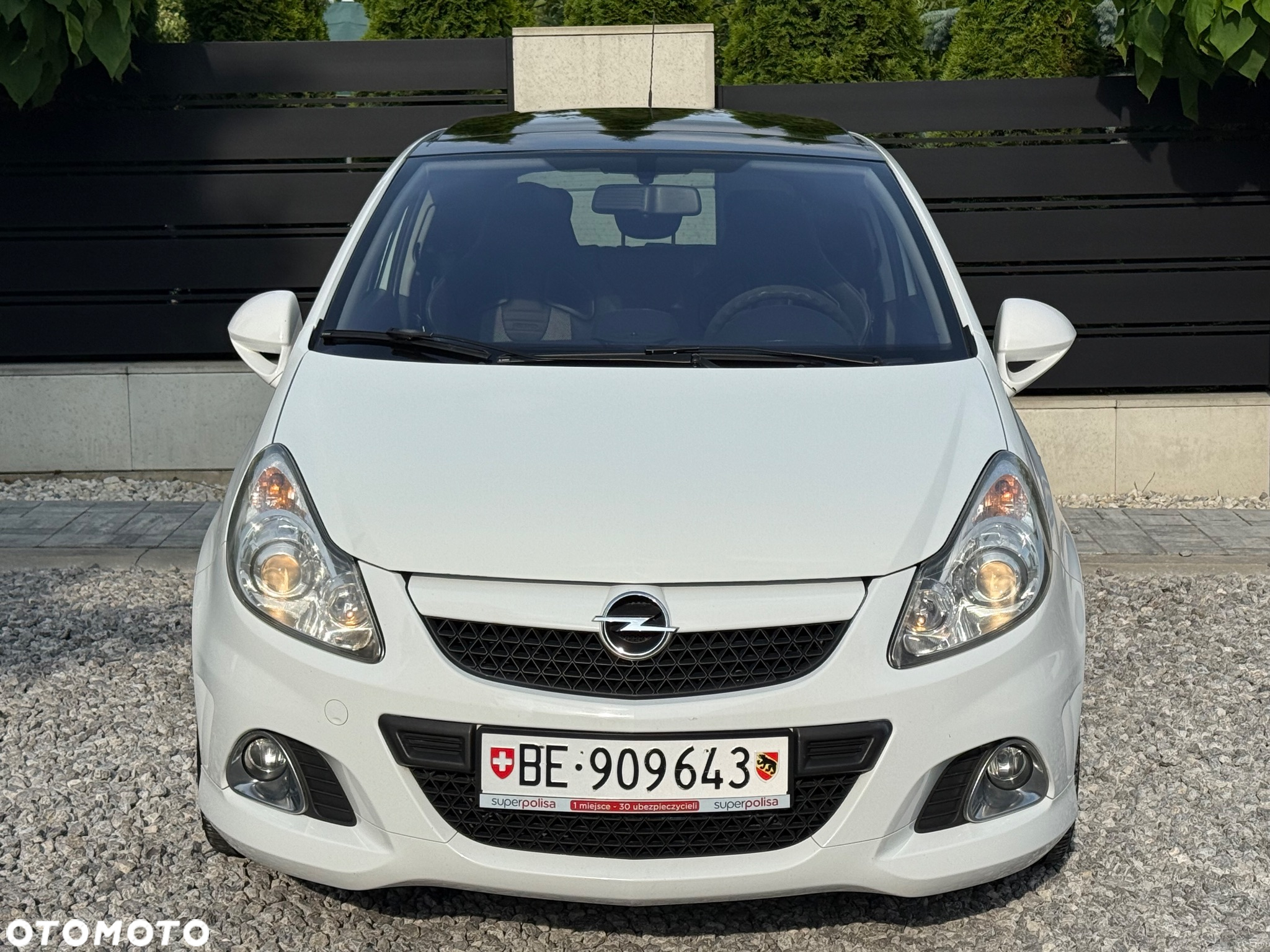 Opel Corsa 1.6 Turbo OPC - 4