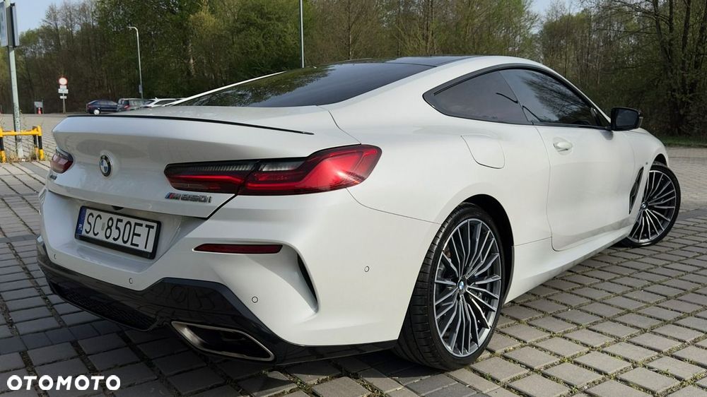 BMW Seria 8 - 8
