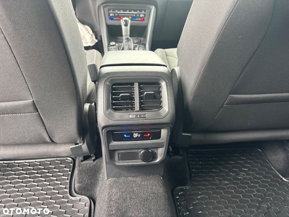 Volkswagen Tiguan Allspace 2.0 TSI 4Mot Elegance DSG - 33