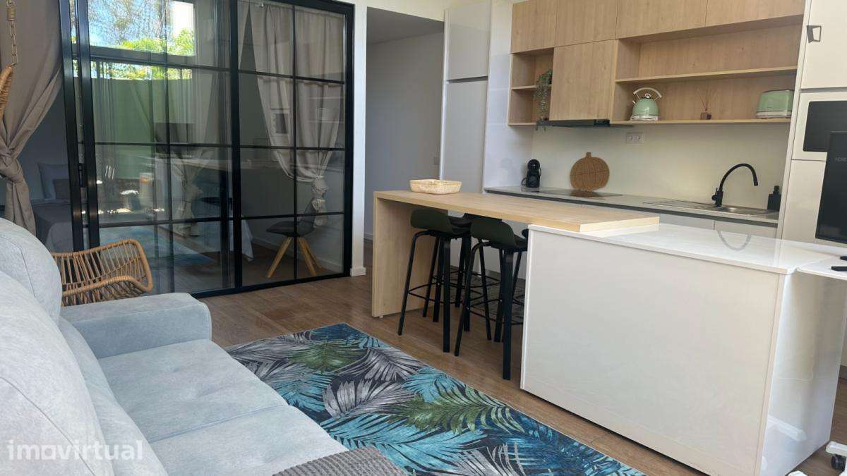 Apartamento com 1 quartos - localizado em Portimao - Grande imagem: 5/11