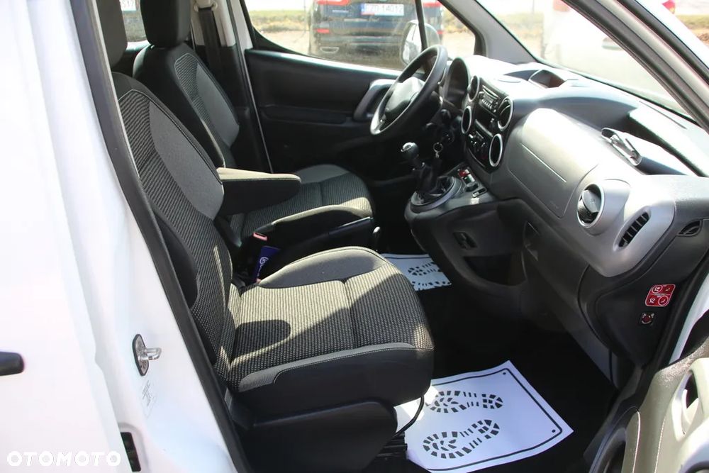Peugeot Partner BlueHDi 100 Stop&Start Active - 17