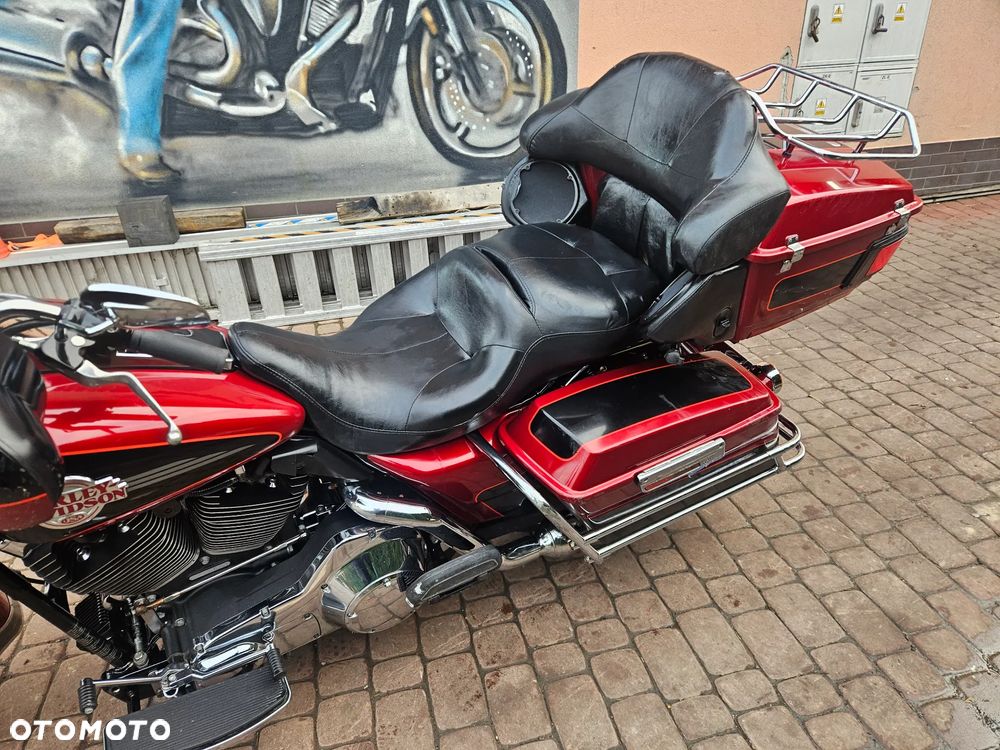 Harley-Davidson FLHTCU Ultra - 8