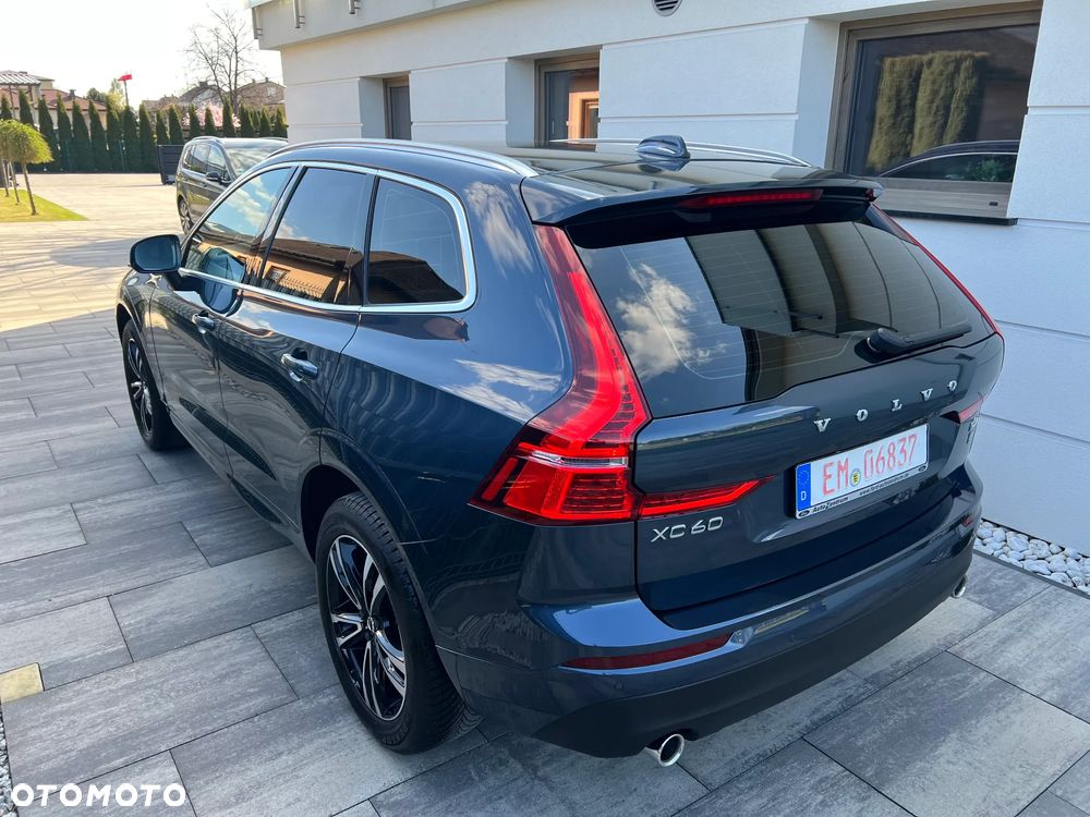 Volvo XC 60 D4 Geartronic Momentum Pro - 16
