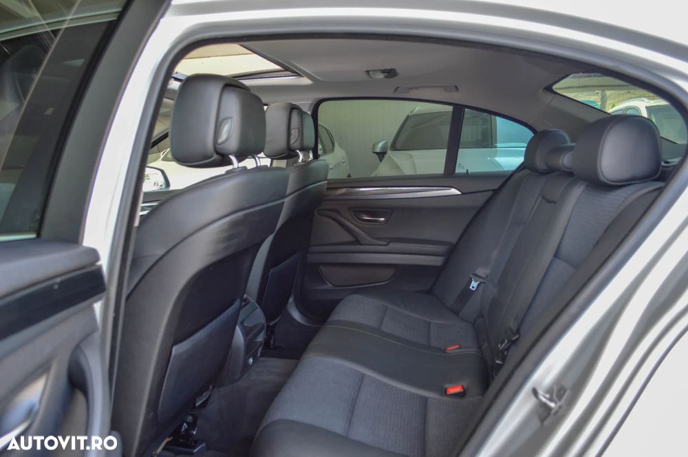 BMW Seria 5 520d Aut. BluePerformance - 35