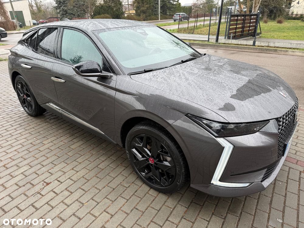 DS Automobiles DS 4 1.6 E-Tense Performance Line + - 6