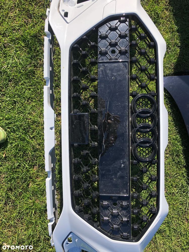 AUDI A1 82A S-LINE Zderzak przód przedni GRILL - 2