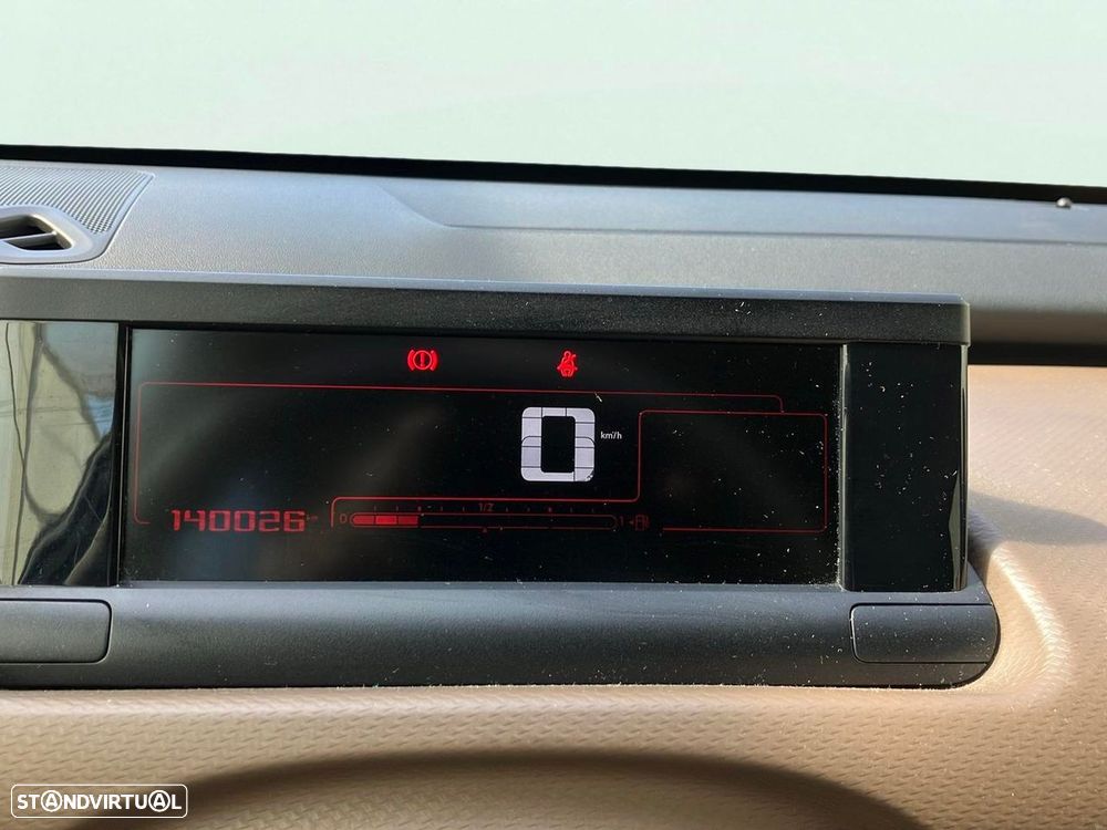 Citroën C4 Cactus 1.2 PureTech Shine - 11