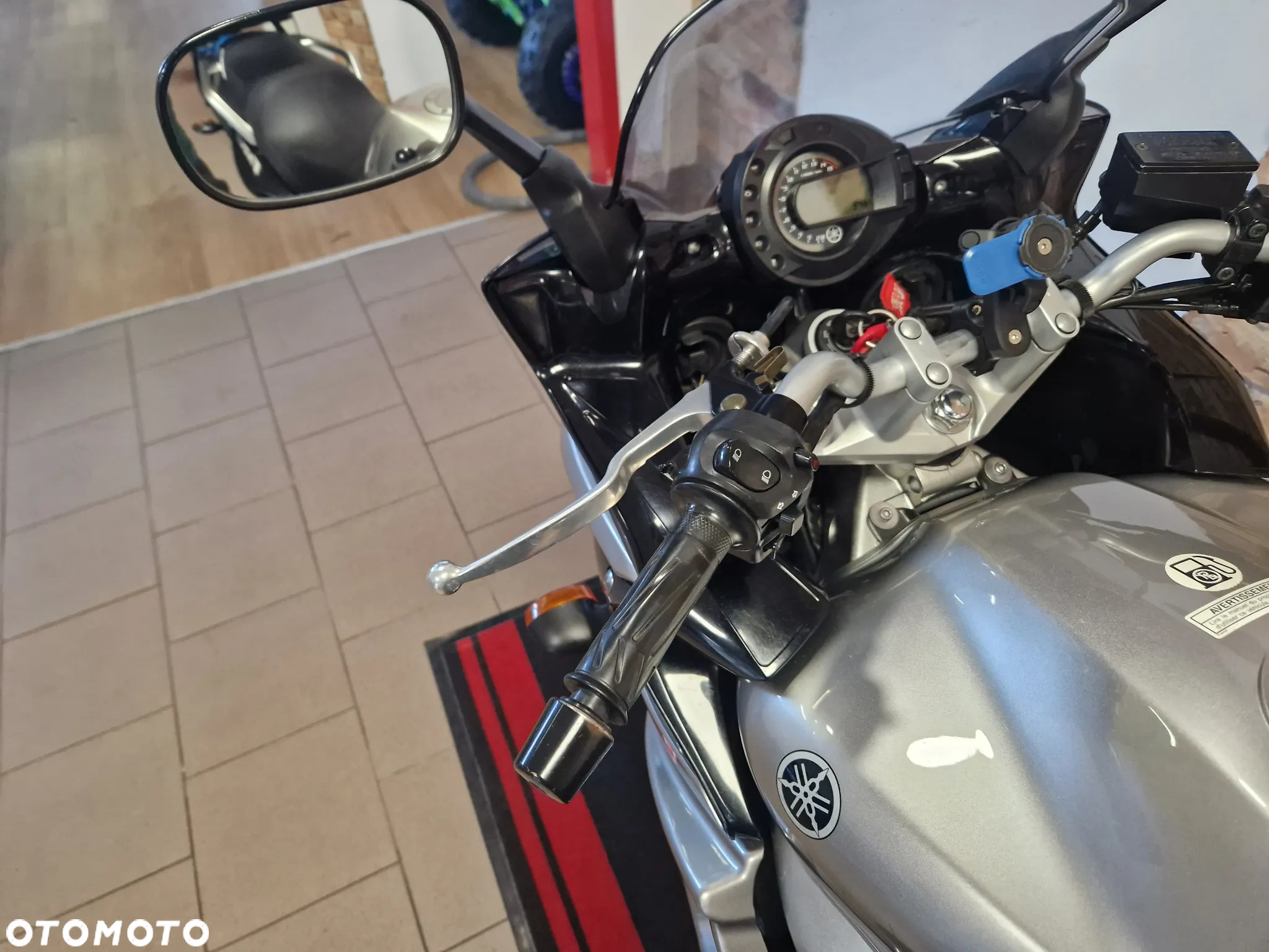 Yamaha FZ6 - 27