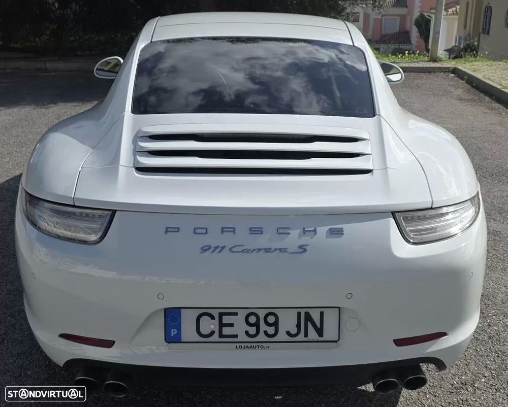 Porsche 911 Série F - 17