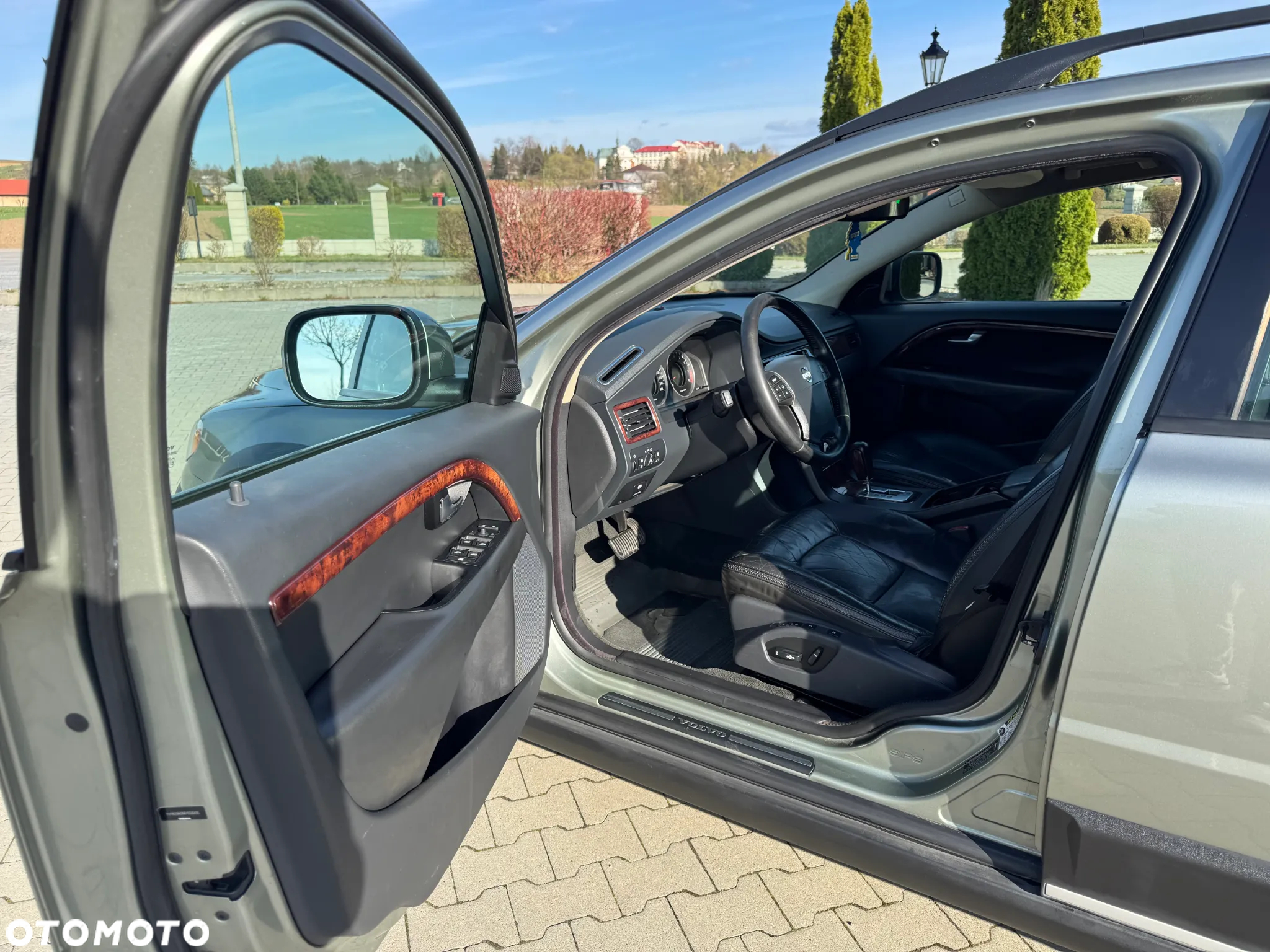 Volvo XC 70 - 13