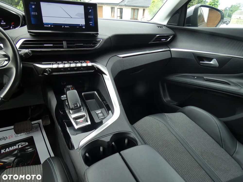 Peugeot 3008 1.6 PureTech Hybrid PHEV Allure Pack S&S EAT8 - 27