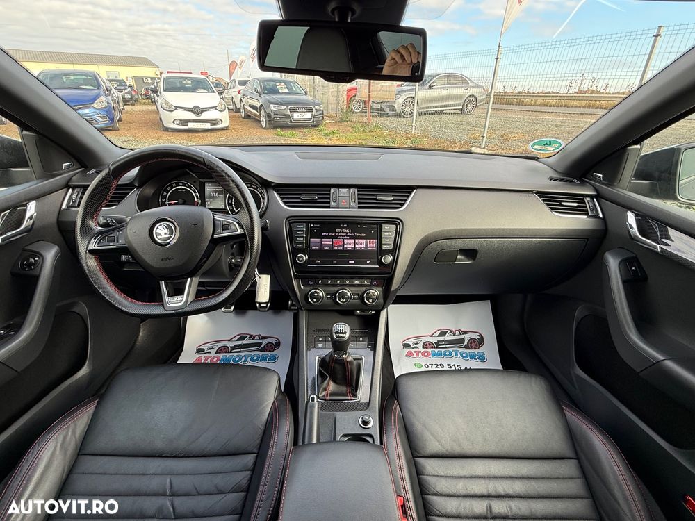 Skoda Octavia 2.0 TDI RS - 6