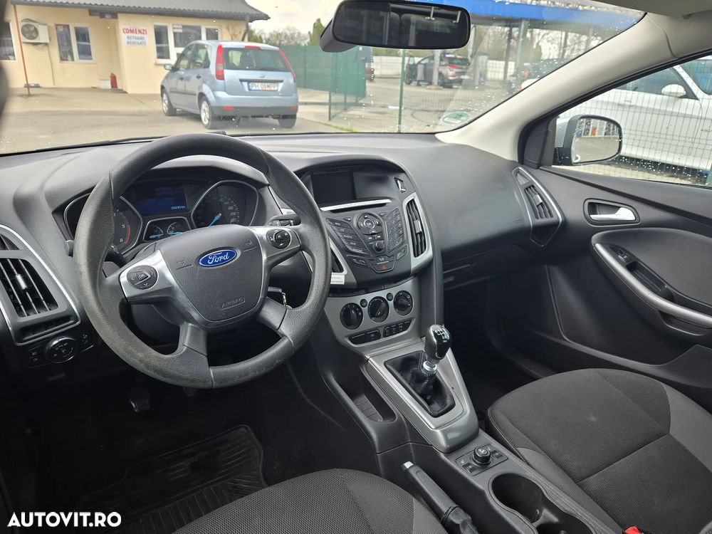 Ford Focus 1.6 TDCI DPF Trend - 4