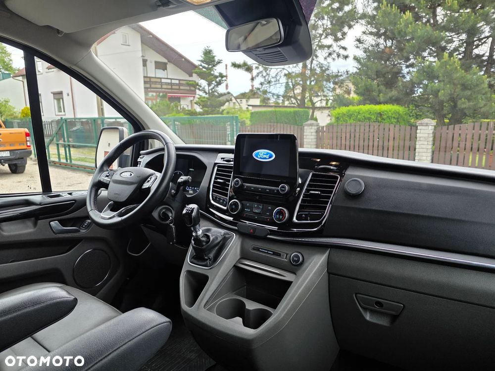 Ford Tourneo Custom 320 L2H1 VA MH Titanium X - 9