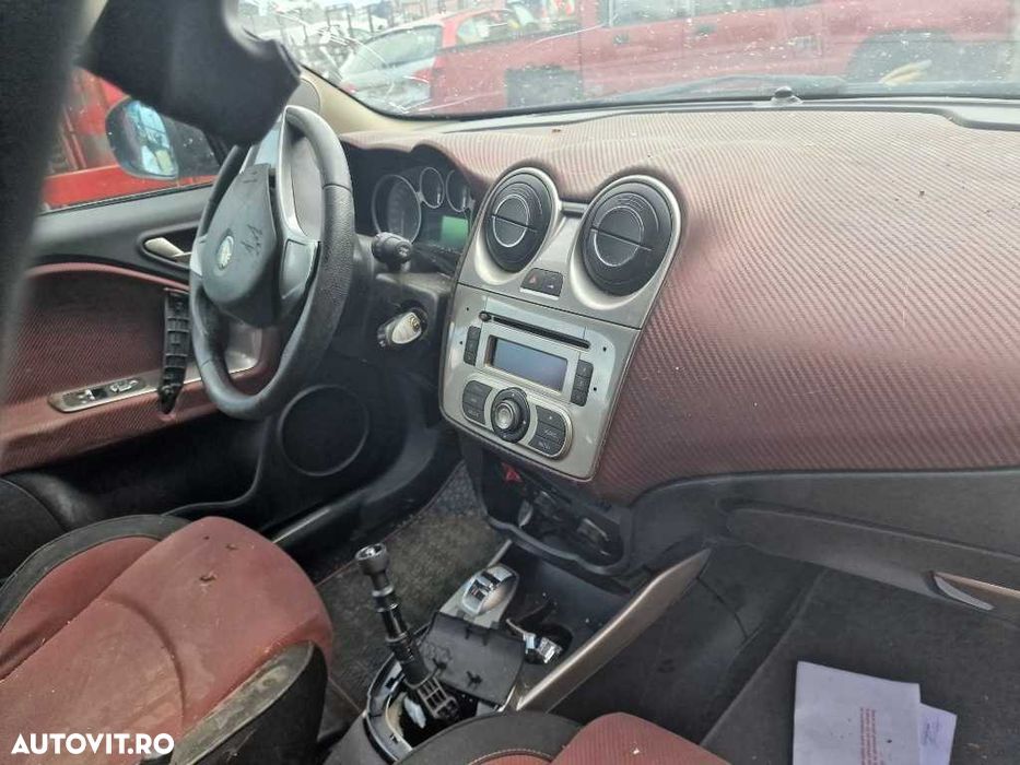 Dezmembrez dezmembrari Alfa Romeo Mito 1.4 benzina 77Kw an 2010 - 3