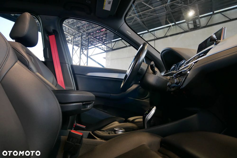BMW X1 xDrive28i - 27