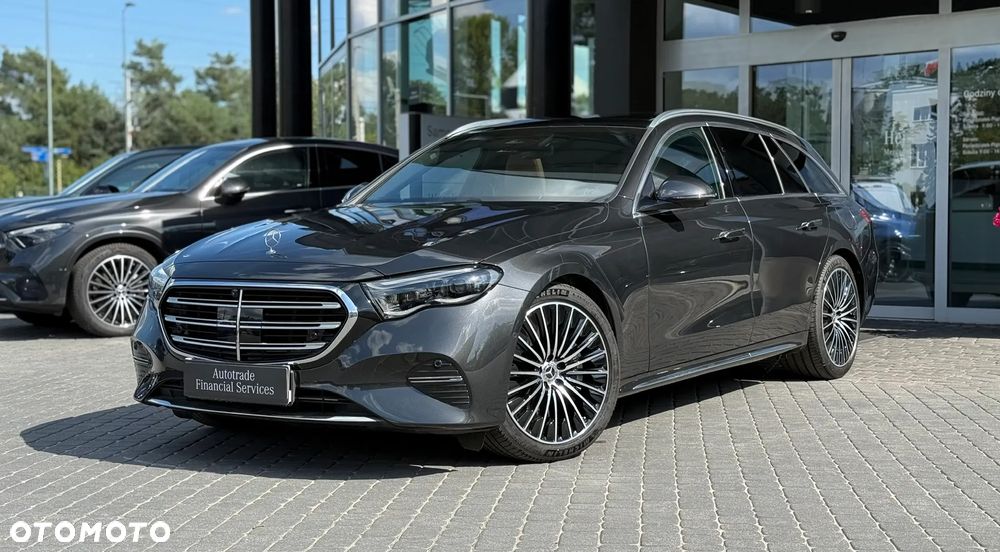 Mercedes-Benz Klasa E 300 de PHEV 4-Matic Exclusive 9G-Tronic - 2