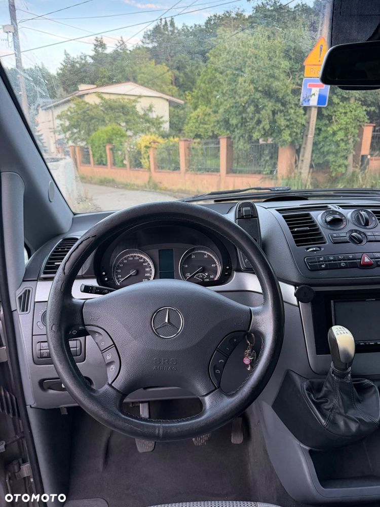 Mercedes-Benz Viano - 10